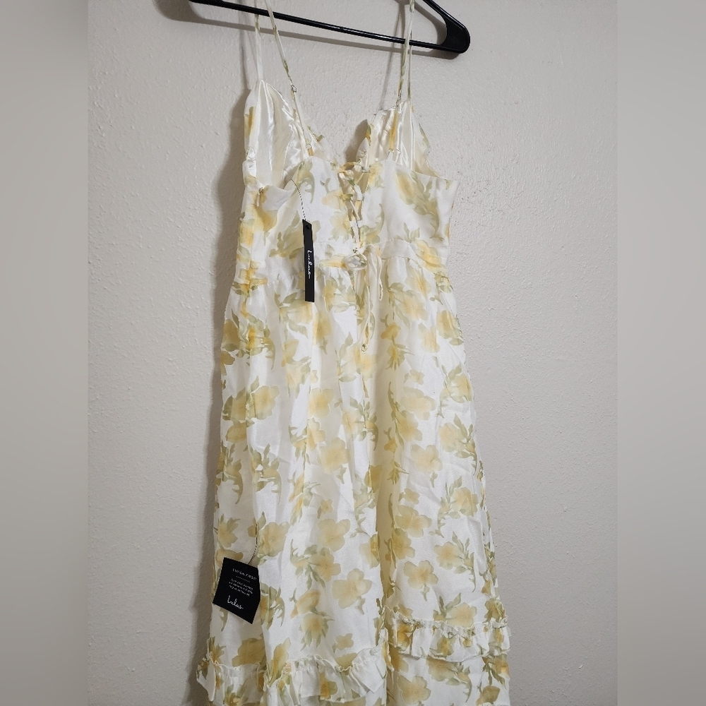 Lulus Gorgeous Occasion Cream Floral Burnout Lace-Up Tiered Maxi Dress M Wedding - Picture 10 of 13